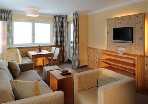 фото отеля Apart Hotel Kuhtaier Schlossl