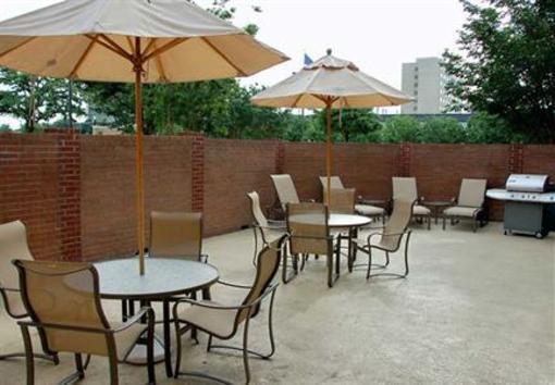 фото отеля Fairfield Inn & Suites Dallas North Farmers Branch