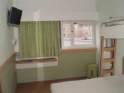 фото отеля Etap Hotel Paris Porte de Pantin