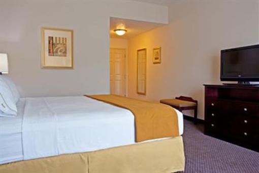 фото отеля Holiday Inn Express Hotel & Suites Chicago Airport West
