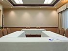 фото отеля Holiday Inn Express Hotel & Suites Chicago Airport West