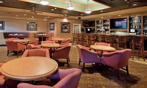фото отеля Crowne Plaza Hotel Kansas City - Overland Park