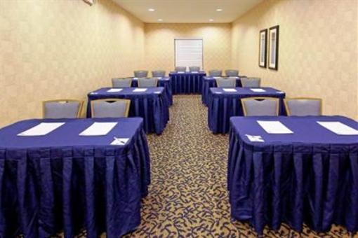 фото отеля Holiday Inn Express SeaWorld