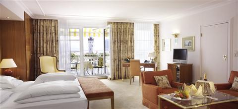 фото отеля Hotel Bayerischer Hof Lindau