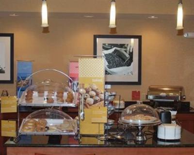 фото отеля Hampton Inn Macomb