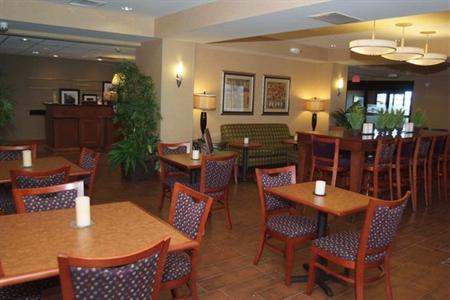 фото отеля Hampton Inn Macomb