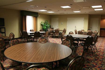 фото отеля Hampton Inn Macomb