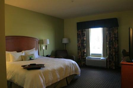 фото отеля Hampton Inn Macomb