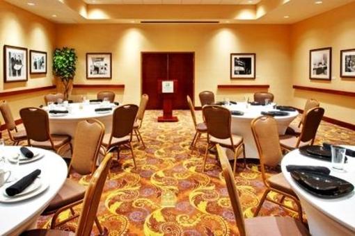 фото отеля Holiday Inn Hotel & Suites Memphis-Wolfchase Galleria