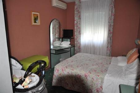 фото отеля Hotel Amico Cervia