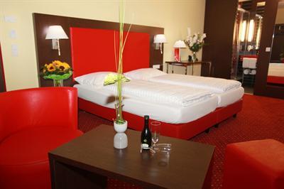 фото отеля Amedia Hotel