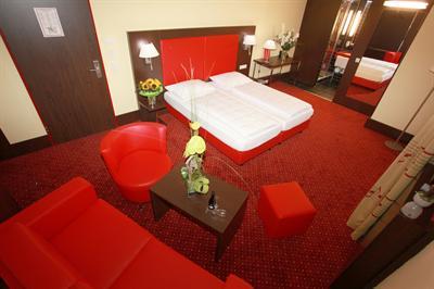 фото отеля Amedia Hotel