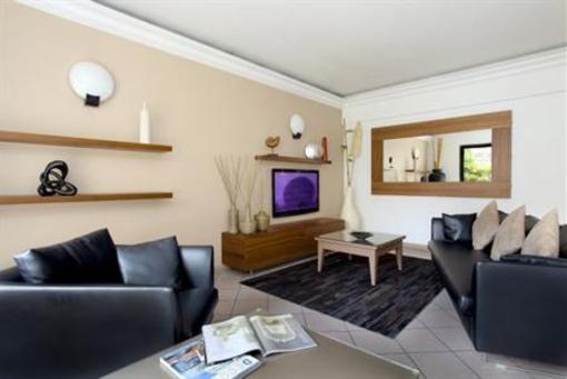 фото отеля Citadines Marseille Castellane