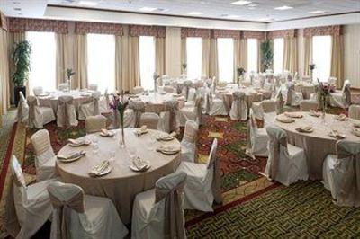 фото отеля Hilton Garden Inn Mettawa Lake Forest (Illinois)