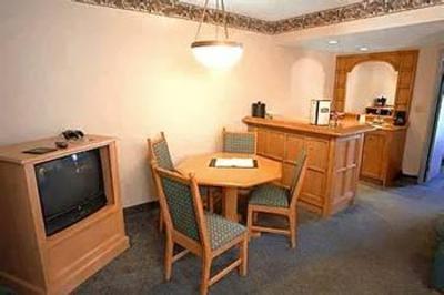 фото отеля Embassy Suites Hotel Secaucus - Meadowlands