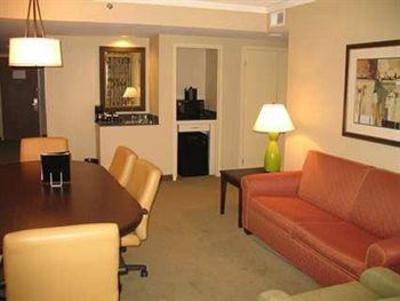 фото отеля Embassy Suites Hotel Secaucus - Meadowlands