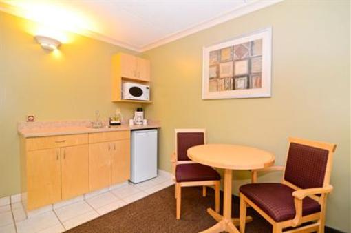 фото отеля BEST WESTERN Marquis Inn and Suites
