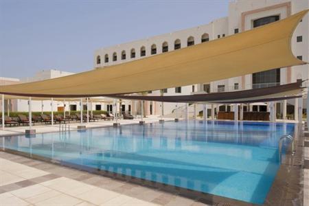 фото отеля Crowne Plaza Sohar