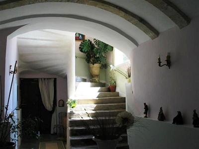 фото отеля Commanderie Templiere de Launac-Le-Vieux