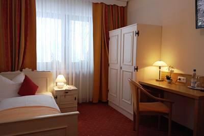 фото отеля Kleines Landhotel