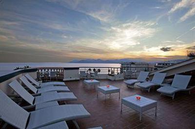 фото отеля Hotel Belle Plage Cannes