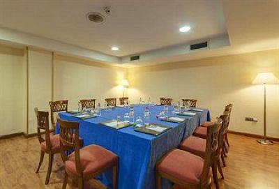 фото отеля Tryp Jerez