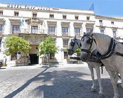 фото отеля Tryp Jerez