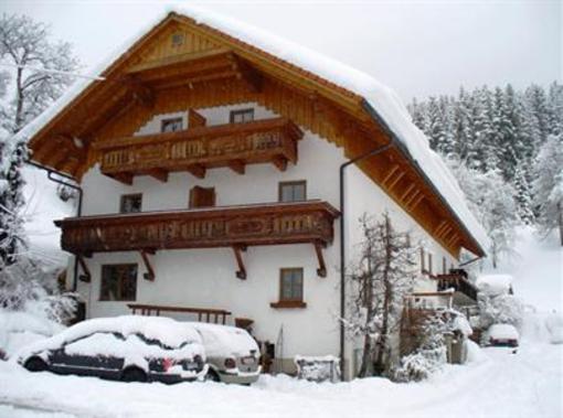 фото отеля Bauernhof Abenteuer am Pferdehof Krapfweiher