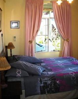 фото отеля Tonnelkop Self-Catering Units De Rust