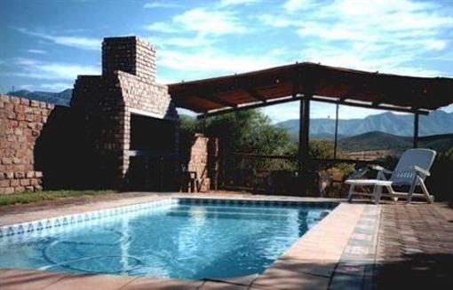 фото отеля Tonnelkop Self-Catering Units De Rust