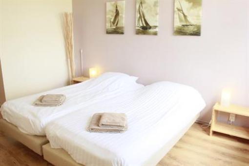 фото отеля H2O Hostel Terschelling