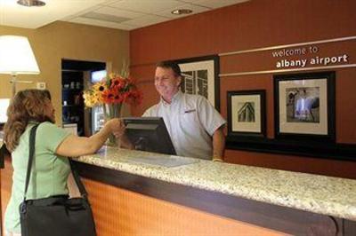 фото отеля Hampton Inn & Suites Albany Airport Latham