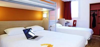 фото отеля Premiere Classe Rouen Sud Val de Reuil