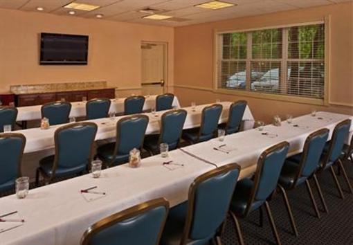 фото отеля Residence Inn Saddle River
