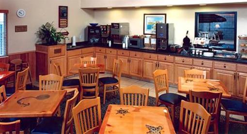 фото отеля AmericInn Lodge & Suites Long Lake