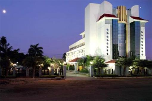 фото отеля Grand Palace Stay
