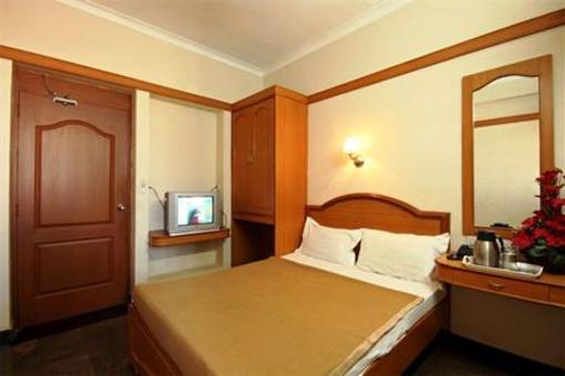 фото отеля Grand Palace Stay