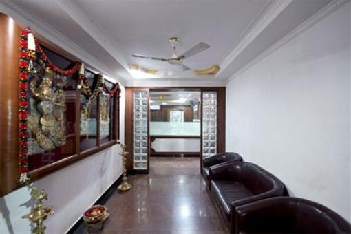 фото отеля Grand Palace Stay