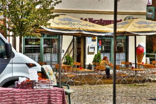 фото отеля Hotel am Markt Altentreptow