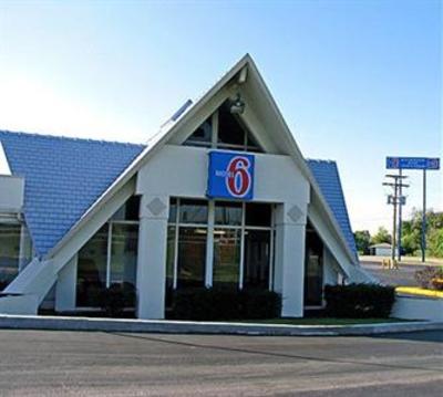 фото отеля Motel 6 Monroe #4409