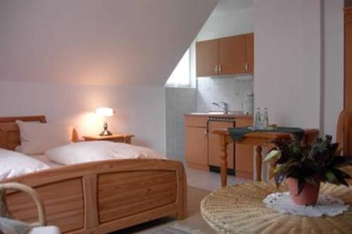 фото отеля Haus Sonnenberg Schotten