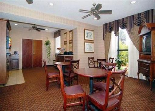 фото отеля Comfort Inn Lenoir