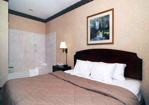 фото отеля Comfort Inn Lenoir
