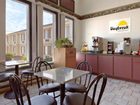 фото отеля Days Inn & Suites Frostburg