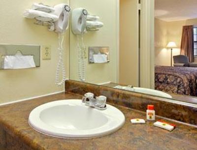 фото отеля Super 8 Motel Alliance (Ohio)