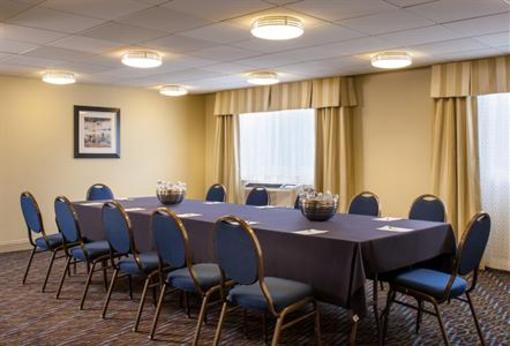 фото отеля Holiday Inn Hartford East