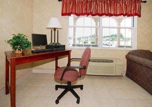 фото отеля Econo Lodge Williamston