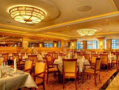 фото отеля Petry Schlos Hotel Treis-Karden