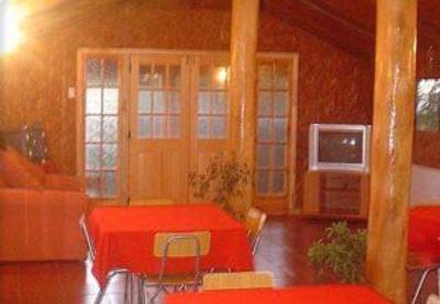 фото отеля Hostal Cabanas Akapu