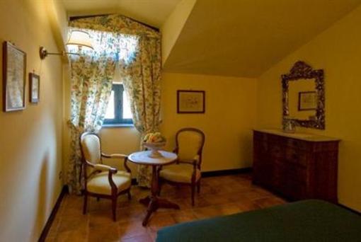 фото отеля MontAlbano Bed & Breakfast Caserta